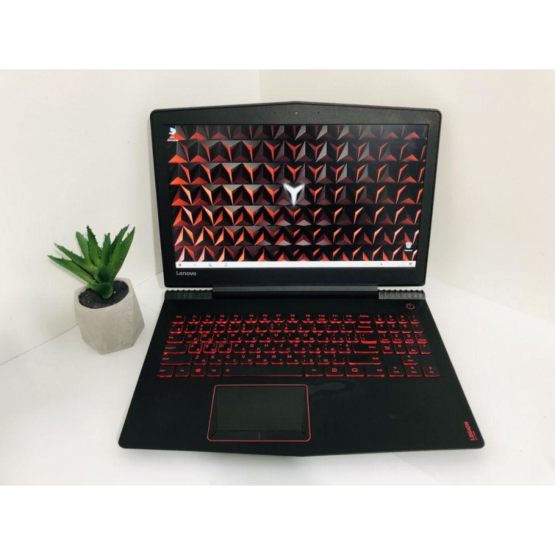 Ігровий ноутбук Lenovo Legion Y520