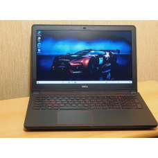 Сучасний потужний ноутбук Dell Inspiron 15 5577 Platinum Black