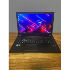 Ноутбук ASUS ROG STRIX 17.3“ IPS - I7-7700HQ/8GB/SSD512GB/GTX 1050 Ti 4GB