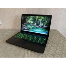 Ігровий ноутбук HP Pavilion Gaming 15 - i7-7700H / 12Gb / ssd 128gb + 1tb hdd / NVIDIA GeForce GTX 1050 4gb