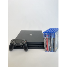 КОНСОЛЬ SONY PLAYSTATION 4 PRO BLACK Б/У  (PS4 PRO) + 5 топових ігор!