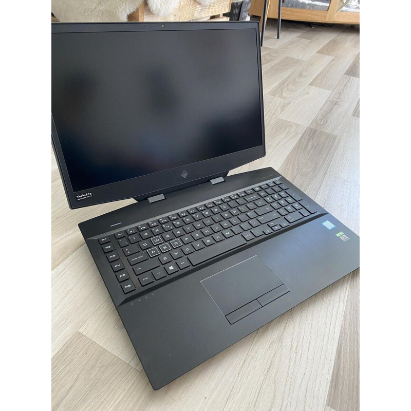 Ігровий ноутбук HP Omen 17“ IPS 144 Гц Intel i9 9880H /16 Гб / SSD 256 ГБ /  RTX2080