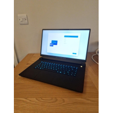 Ігровий ноутбук Dell Alienware M17 R5 - Ryzen 7/ 16 Гб / SSD 512 ГБ / RTX 3070 Ti