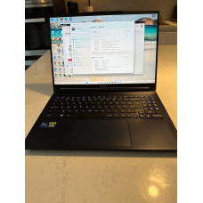 Ноутбук MSI Stealth 16 Studio - Intel Core i7-13620H /16GB /1TB SSD / RTX 4070