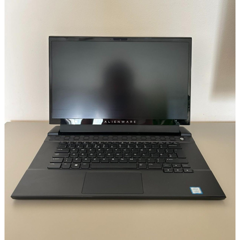 Ноутбук DELL Alienware m15 r2 -  i7-9750H / 16 GB RAM / 500GB SSD / RTX 2060