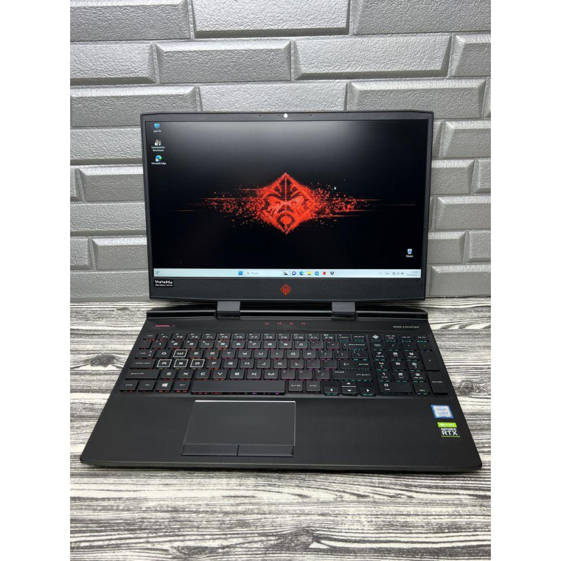 Ноутбук HP Omen 15-dc - 144Ghz / i5-8300H / RTX2060 / 16Gb / SSD 1Tb