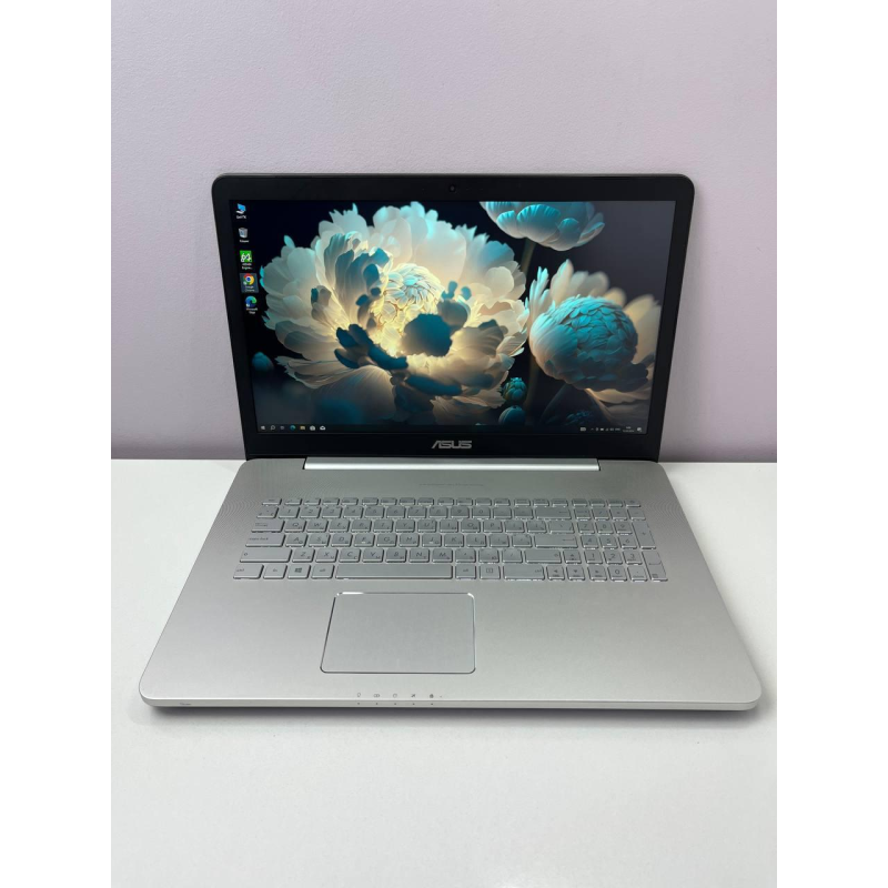 Ноутбук asus n752 - 17,3 “ i7-6700hq / 8gb / SSD 256 + HDD 1000 / gtx 950m 4gb